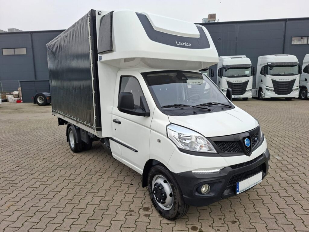 Piaggio kabina sypialna piaggio plandeka międzynarodówka