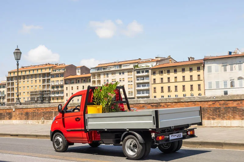 Samochody dostawcze Piaggio Porter NP6